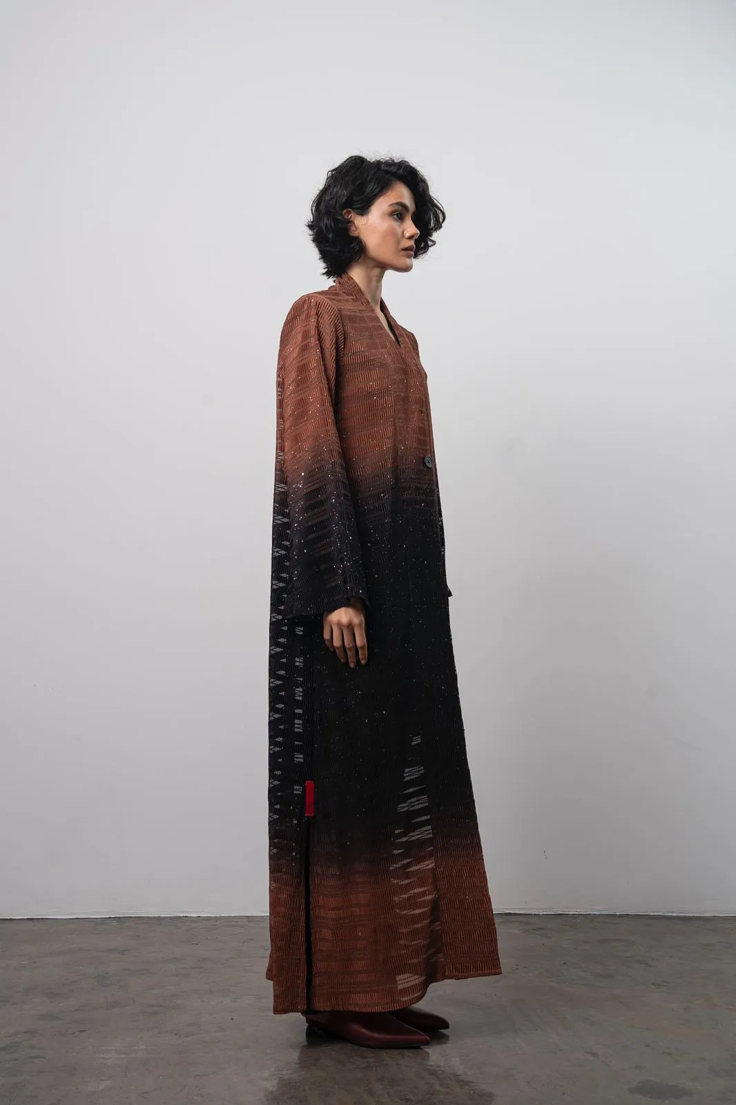 CODE-134 ABAYA