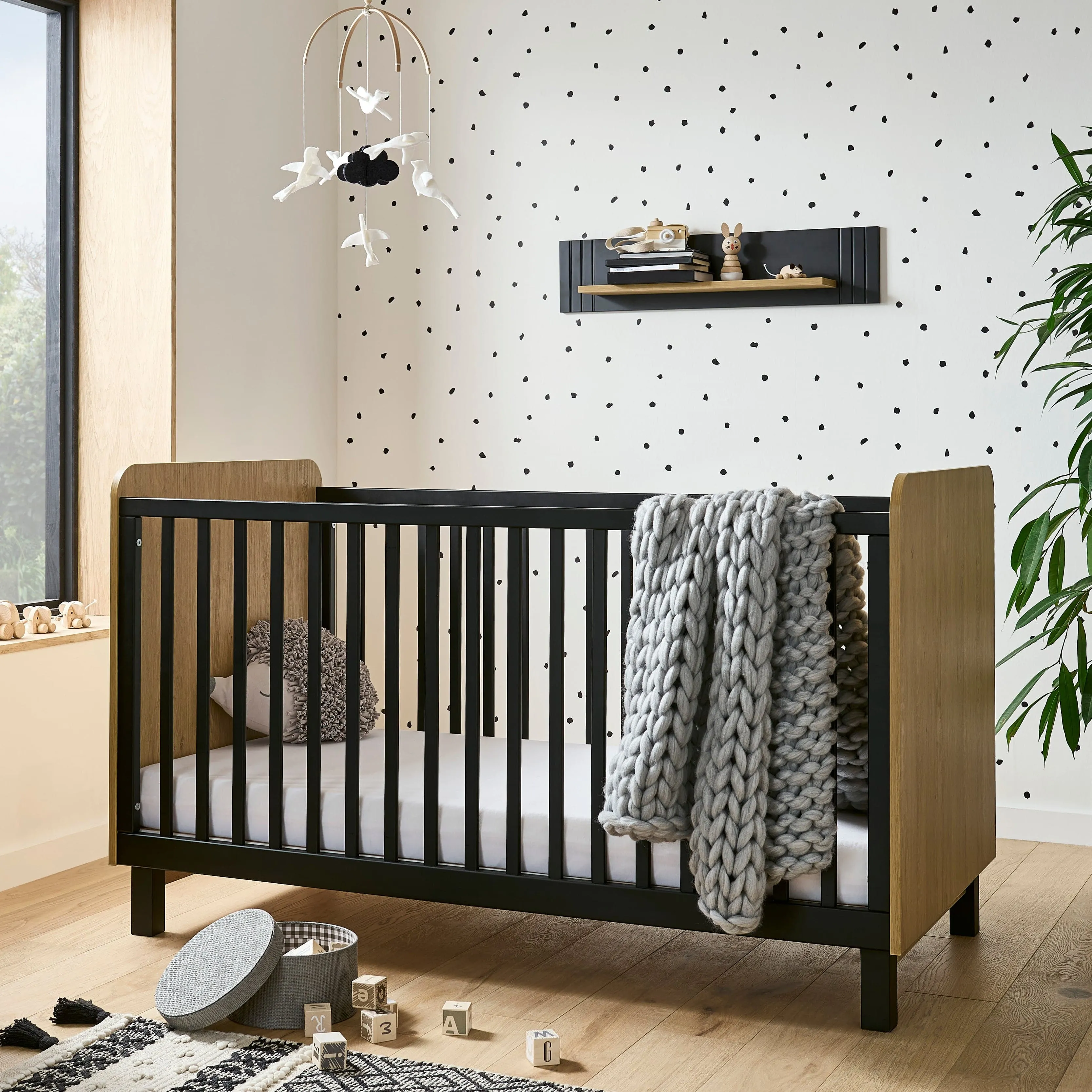 CuddleCo Rafi 2 Piece Room Set in Oak/Black