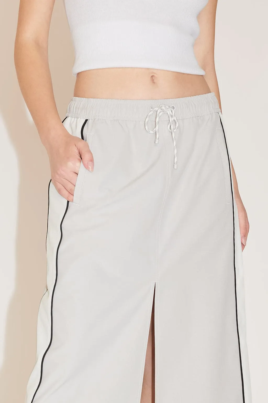 Elastic Waist Colour Contrasting Sporty Slit Skirt