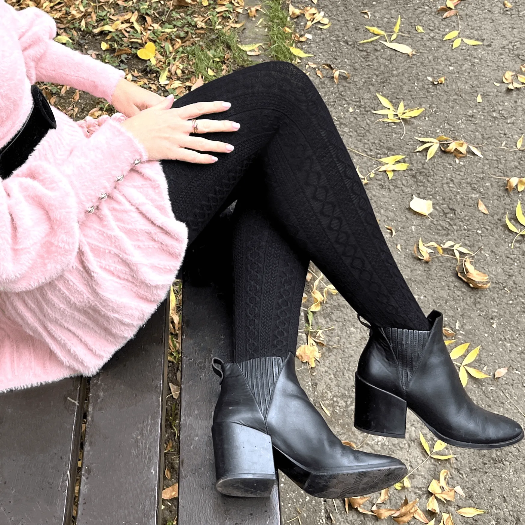 Grannies Cable Knit Wool Tights V2 - Black