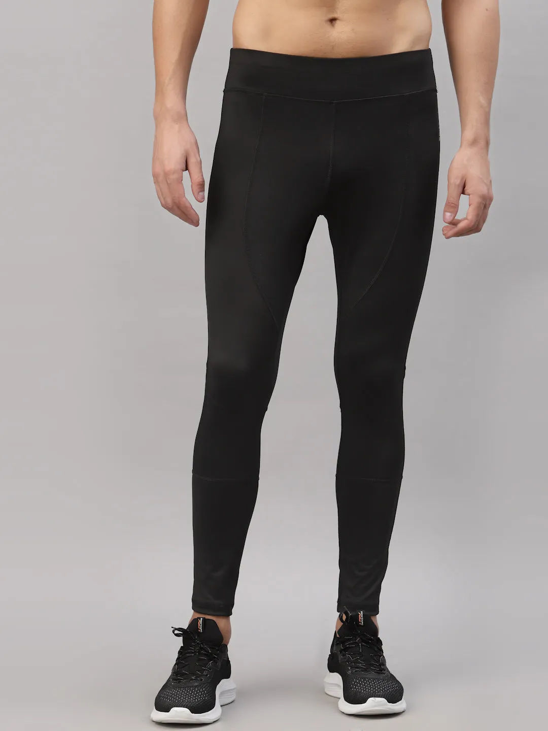 JUMP USA Men Black Rapid Dry-Fit Solid Training Tights