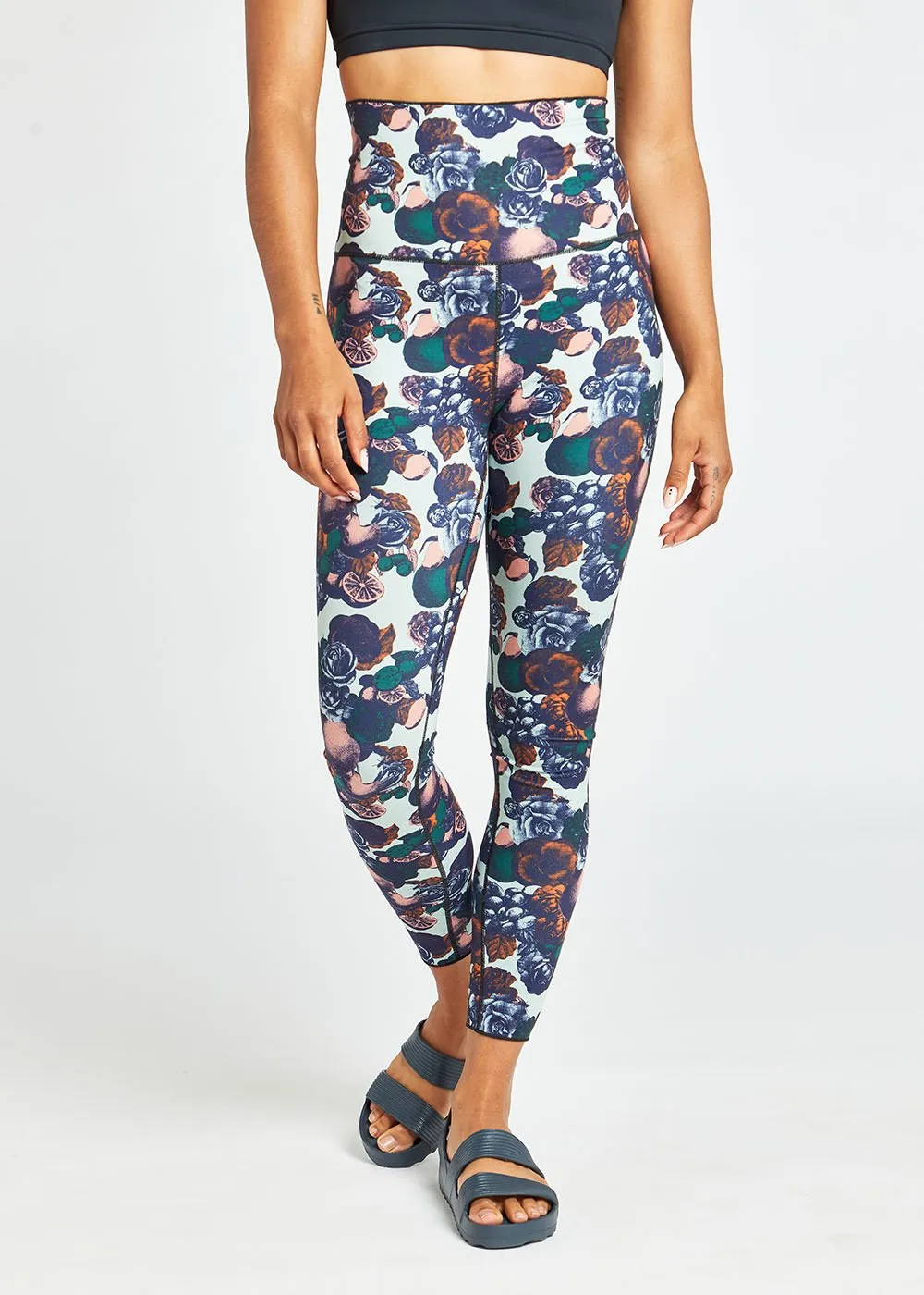 Oiselle | Roll with it Bird Hug Tights | Reversible | Women's